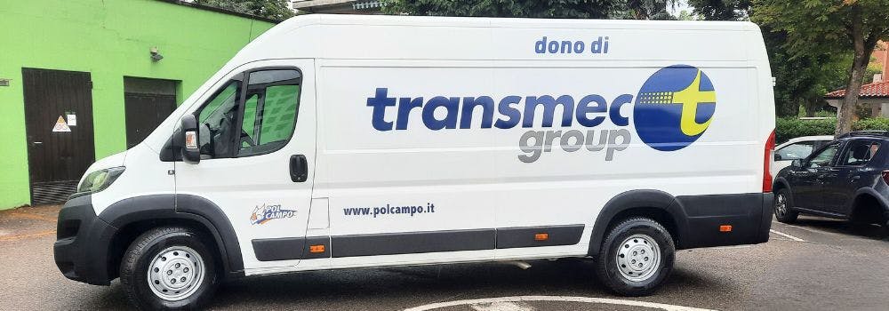 Transmec per la comunità: nuovo furgoncino alla polisportiva locale